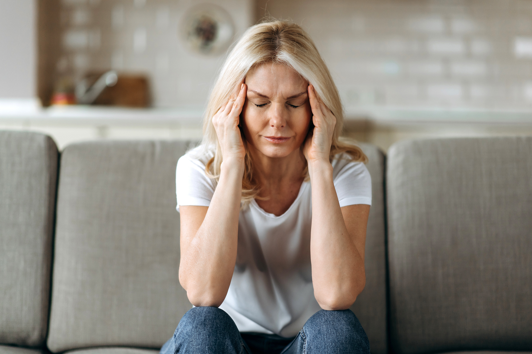 The Impact of Stress and Lifestyle on Headaches and Pain Relief