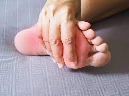 Understanding the Wound Care Specialist’s Approach to Foot Treatments