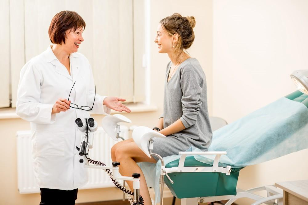 What to Expect During a Well-Woman Exam