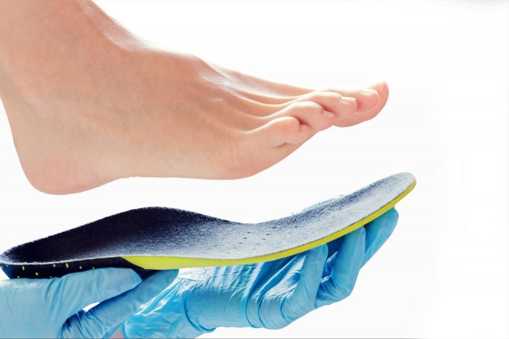 How Orthotics Help with Flat Feet and Improve Foot Function