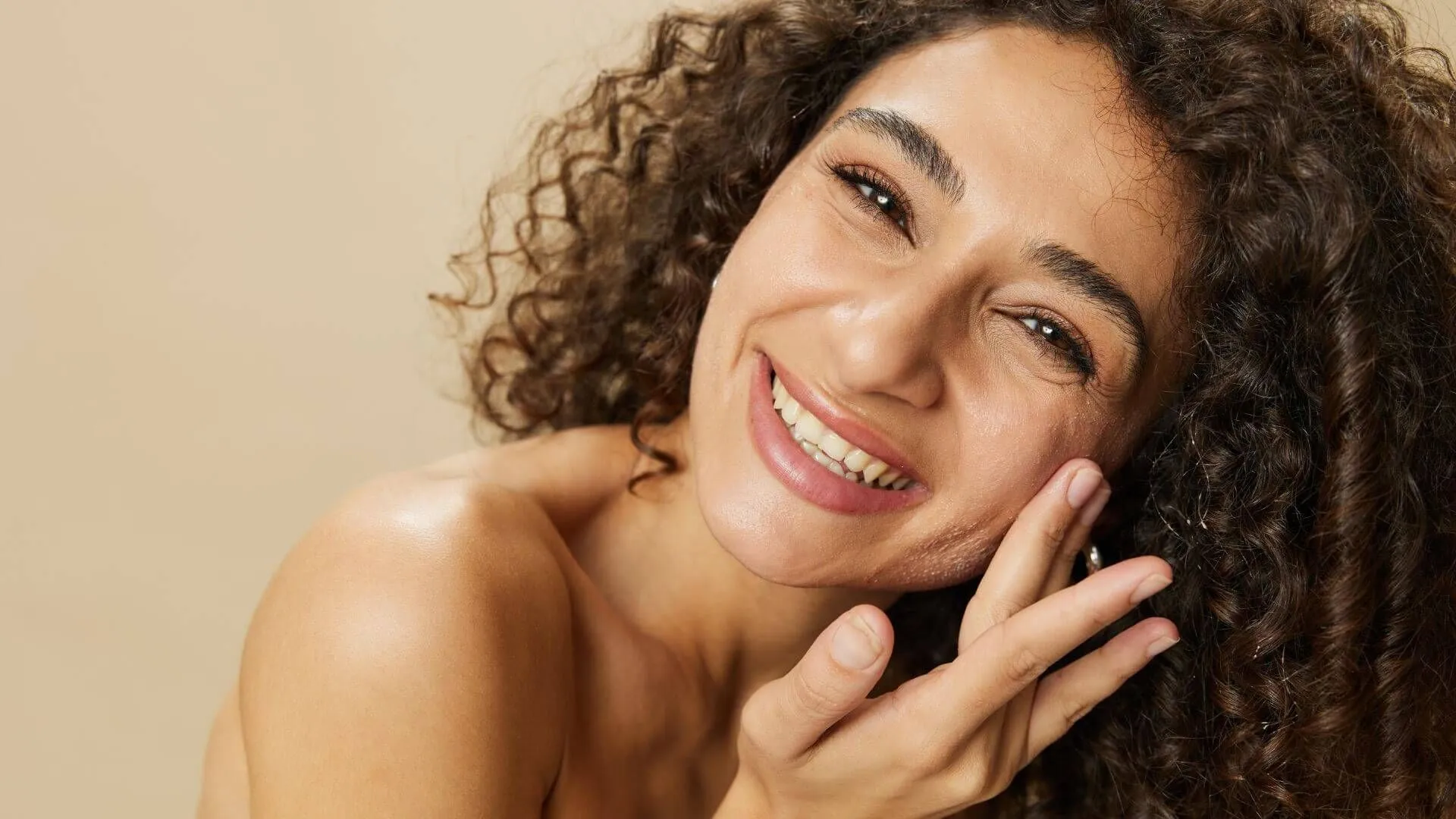 Exploring the Benefits of Non-Surgical Treatments at a Med Spa