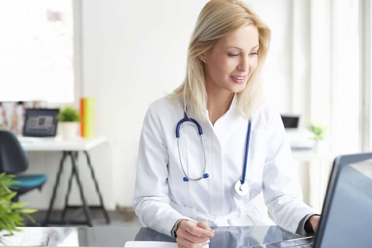 How Internal Medicine Helps When Managing Chronic Conditions