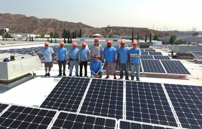 What Is Evolution Electric Solar and What Does It Offer?